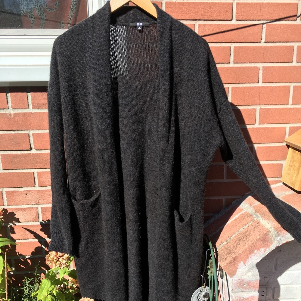 Uniqlo 100% wool 3/4 length knit cardigan
